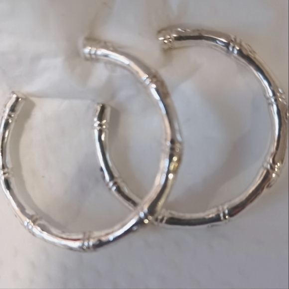 WOMENS STERLING SILVER HOOP EARRINGS 1". - Picture 3 of 4